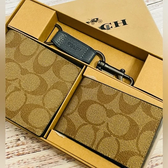NWT Coach Boxed 3 In 1 Wallet Gift Set In Colorblock Signature Canvas - Picture 2 of 6